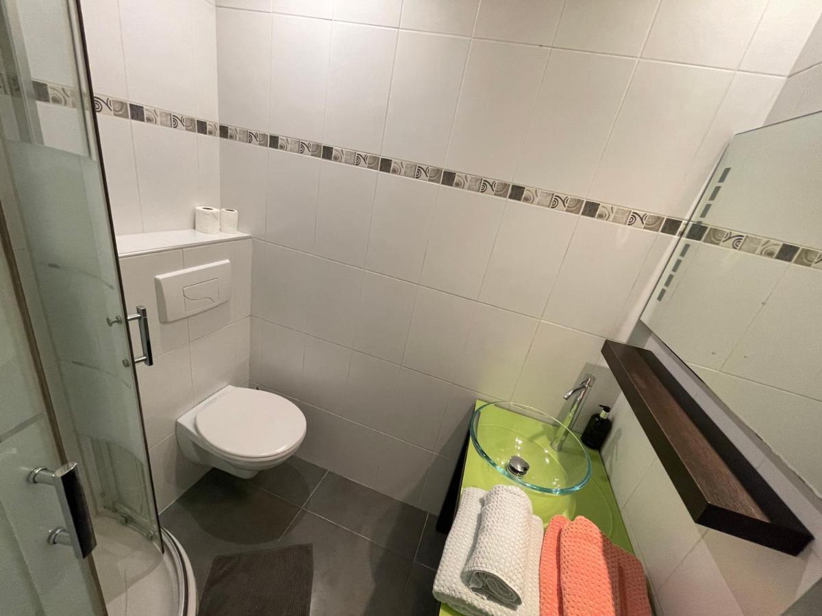 Maisonnette Studio Bas Suquet, Proche Plage Et Palais Cannes Bagian luar foto