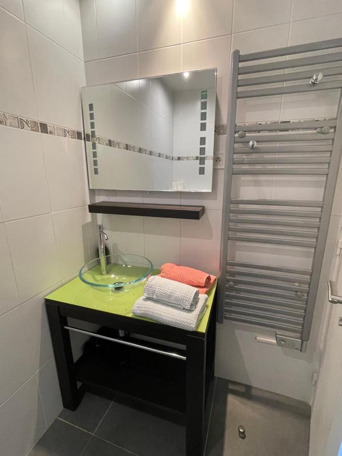 Maisonnette Studio Bas Suquet, Proche Plage Et Palais Cannes Bagian luar foto