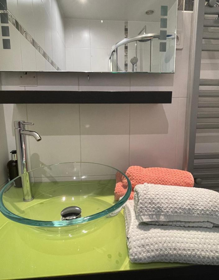 Maisonnette Studio Bas Suquet, Proche Plage Et Palais Cannes Bagian luar foto
